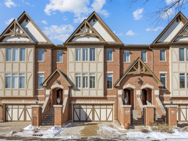 38 Bluestone Drive, St. Charles, IL 60174