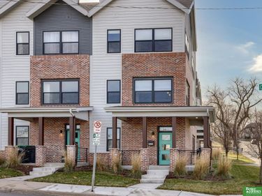 3129 California Street, Omaha, NE 68131