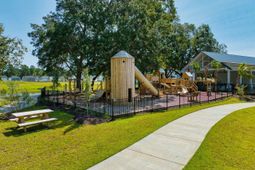 298 O'leary Circle photo 4