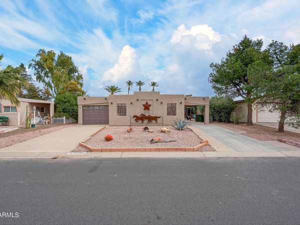 26245 S LAKEVIEW Drive, Sun Lakes, AZ 85248
