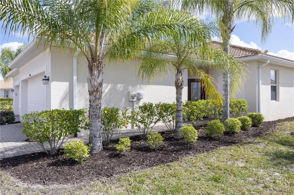 10360 Prato Dr, Fort Myers, FL 33913 Photo