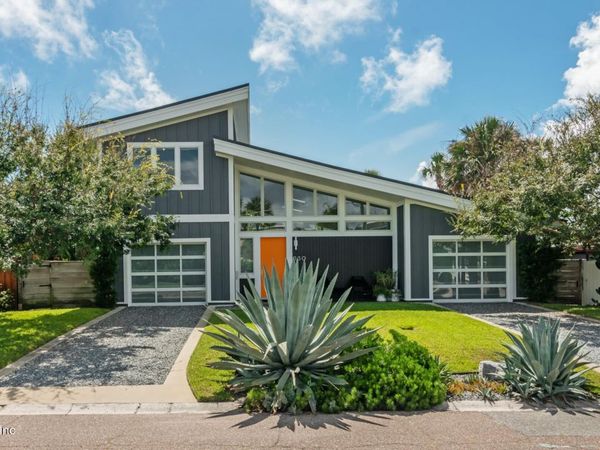 130 CLUB Drive, Atlantic Beach, FL 32233