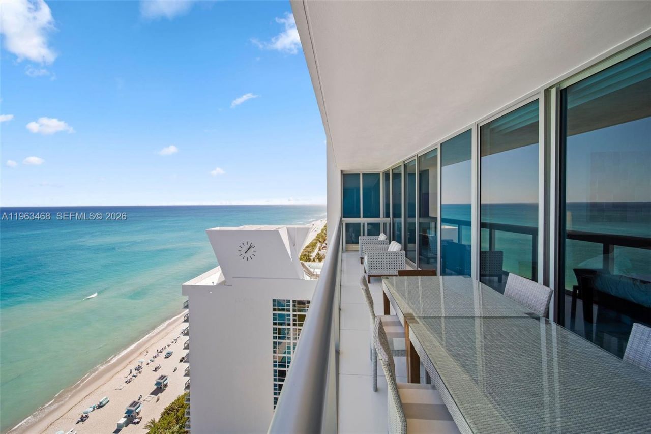 6899 Collins Ave, Unit 2207, Miami Beach, FL 33141 Photo