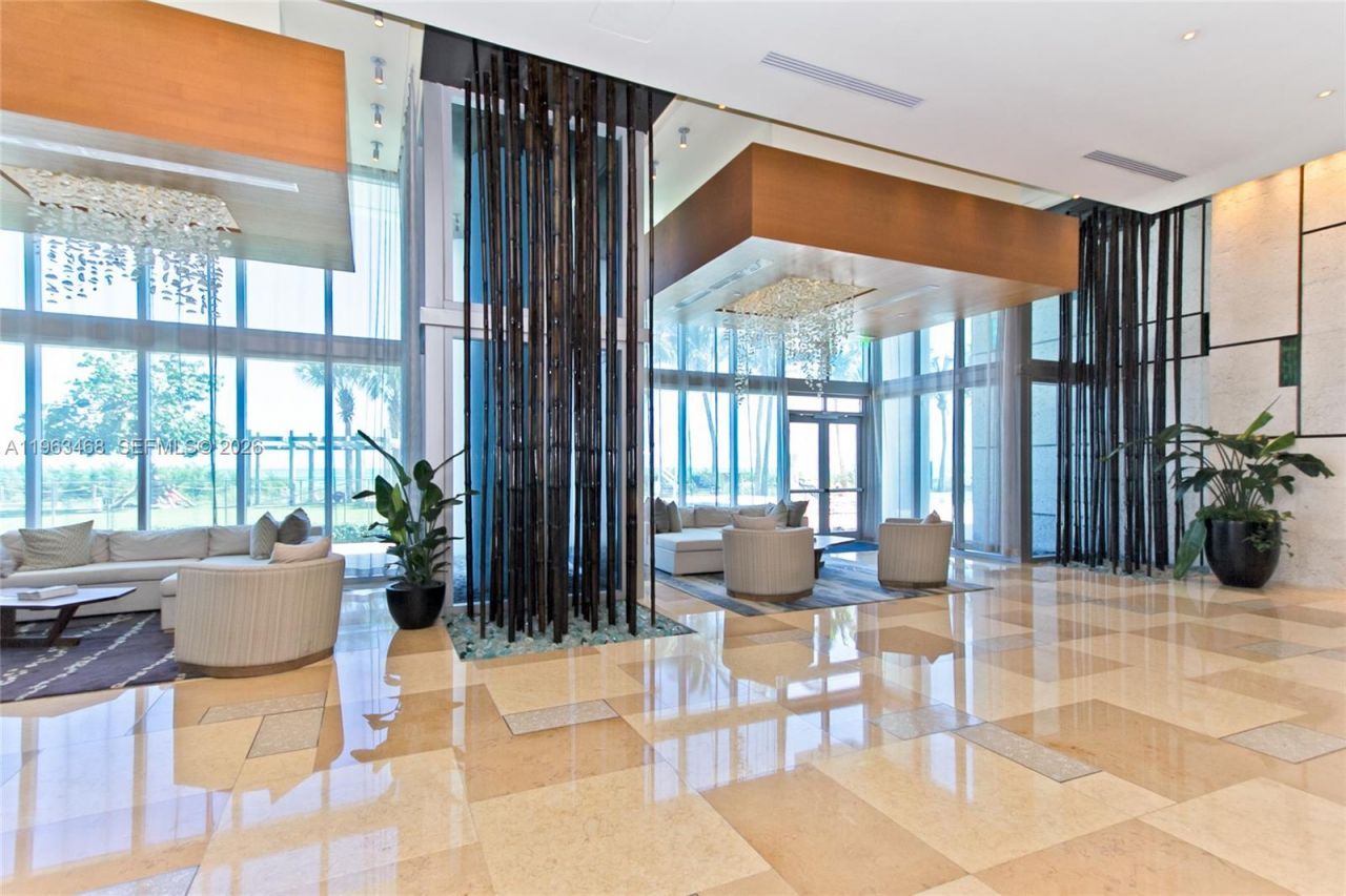 6899 Collins Ave, Unit 2207, Miami Beach, FL 33141 Photo