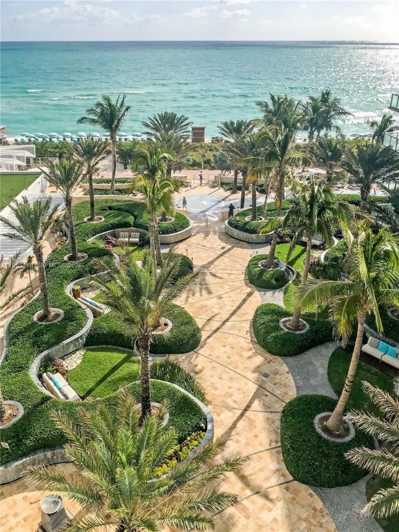 6899 Collins Ave, Unit 2207, Miami Beach, FL 33141 Photo