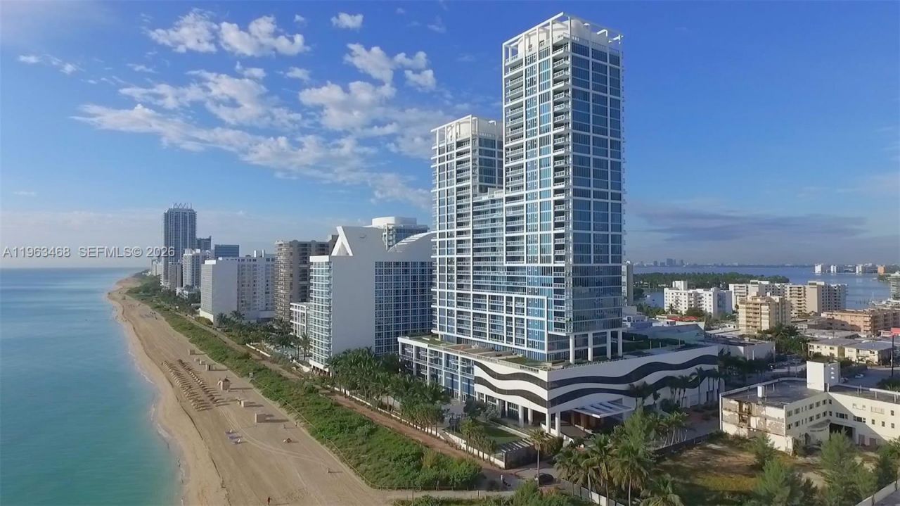 6899 Collins Ave, Unit 2207, Miami Beach, FL 33141 Photo