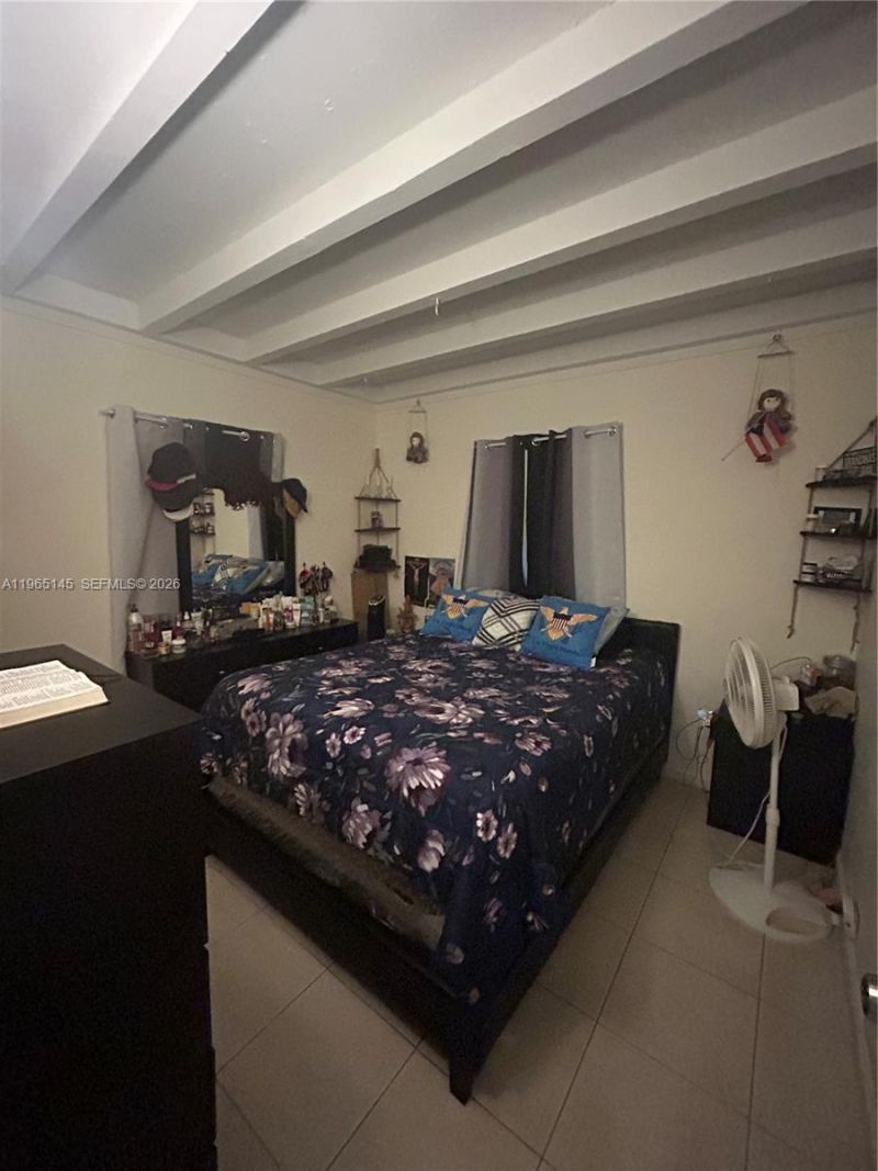 1080 NW 121st St, North Miami, FL 33168 Photo