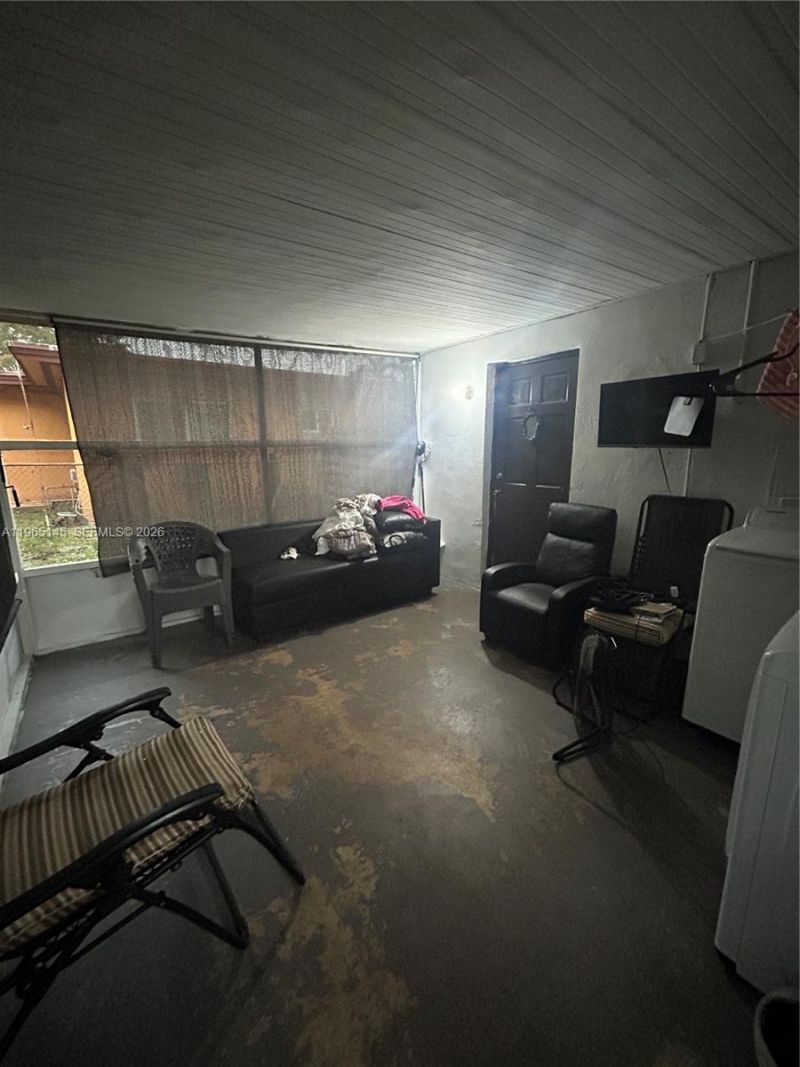 1080 NW 121st St, North Miami, FL 33168 Photo