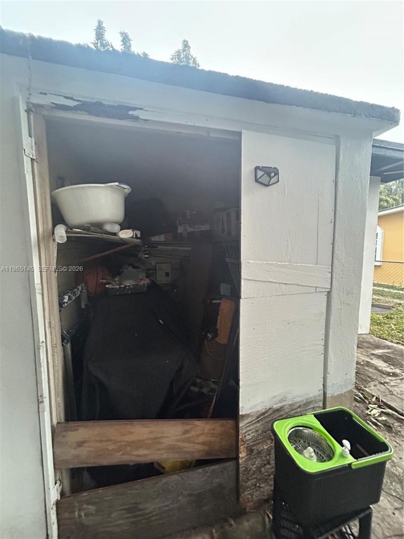 1080 NW 121st St, North Miami, FL 33168 Photo