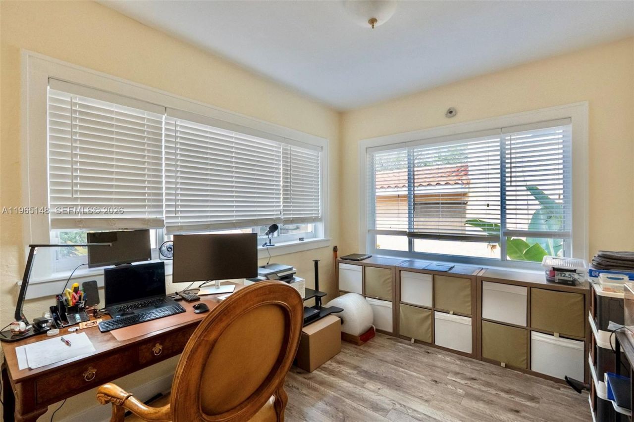 906 Genoa St, Coral Gables, FL 33134 Photo