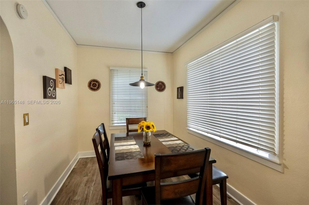 906 Genoa St, Coral Gables, FL 33134 Photo