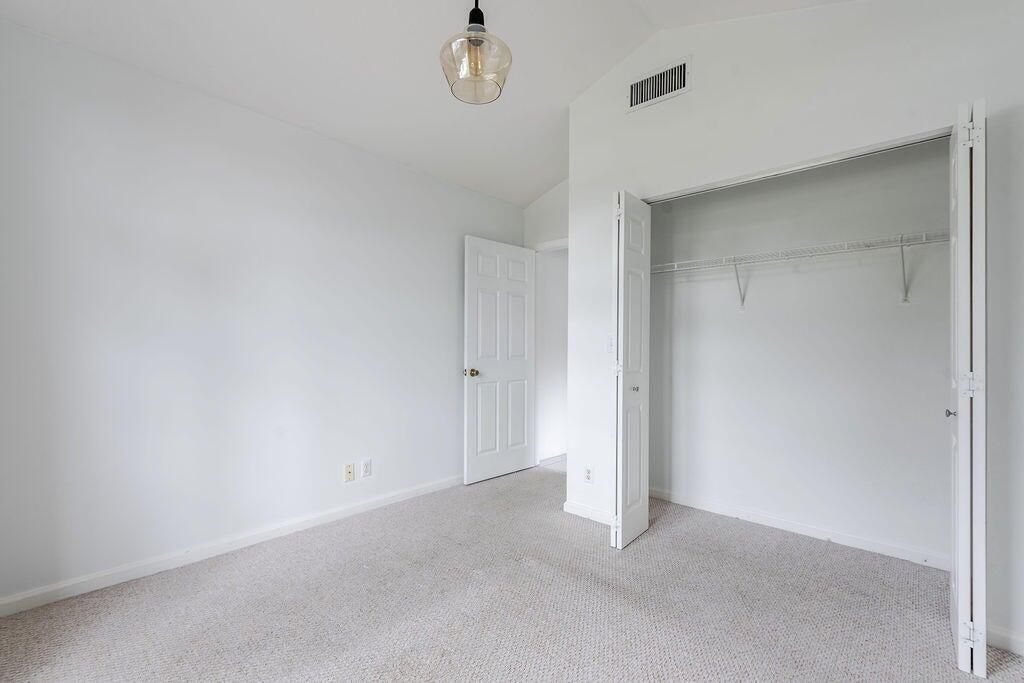 1975 Oak Berry Circle, Wellington, FL 33414 Photo