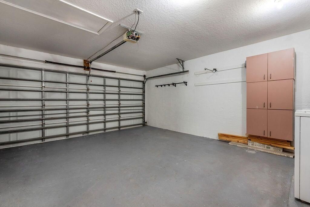 1975 Oak Berry Circle, Wellington, FL 33414 Photo