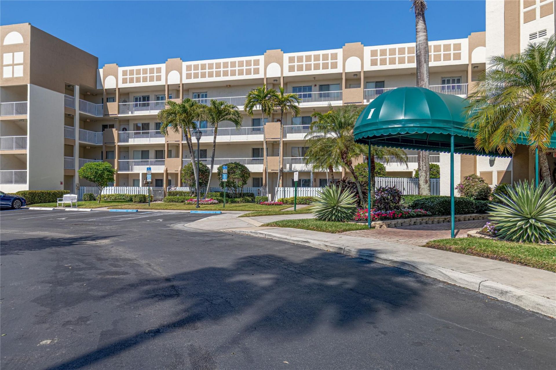 7763 Southampton Terrace, Unit 201, Tamarac, FL 33321 Photo