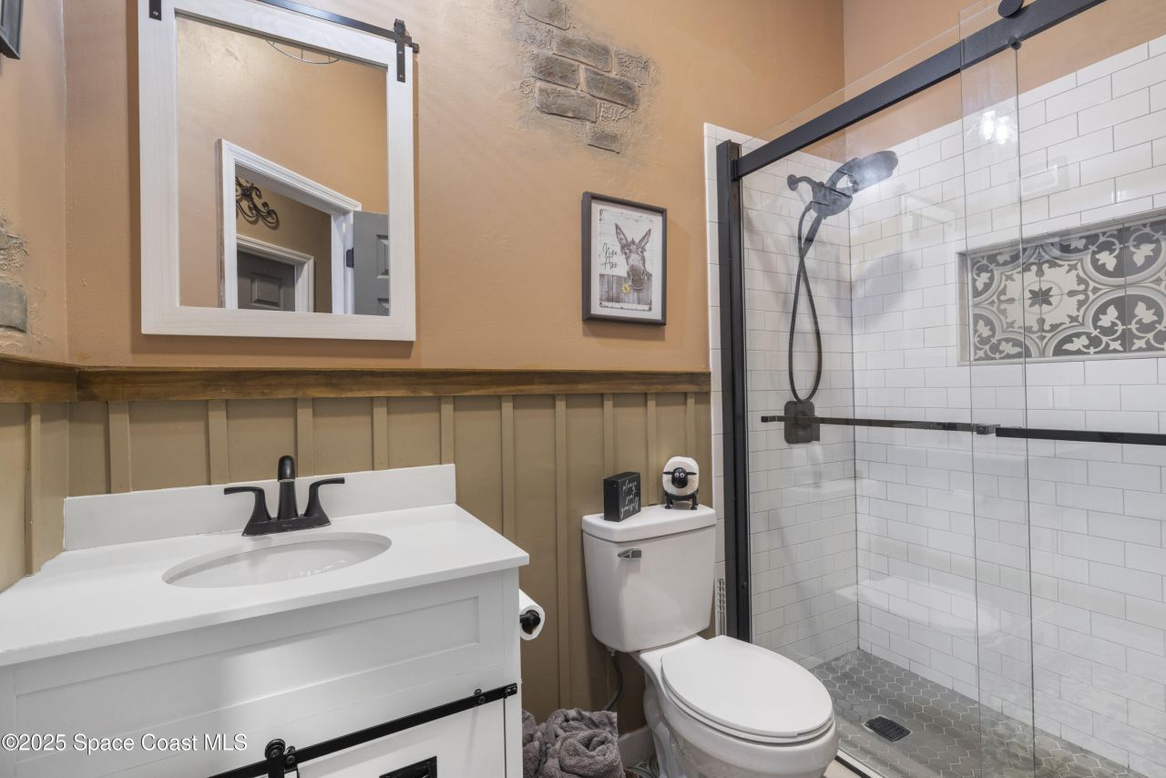 663 Sheridan Woods Drive , Melbourne, FL 32904 Photo