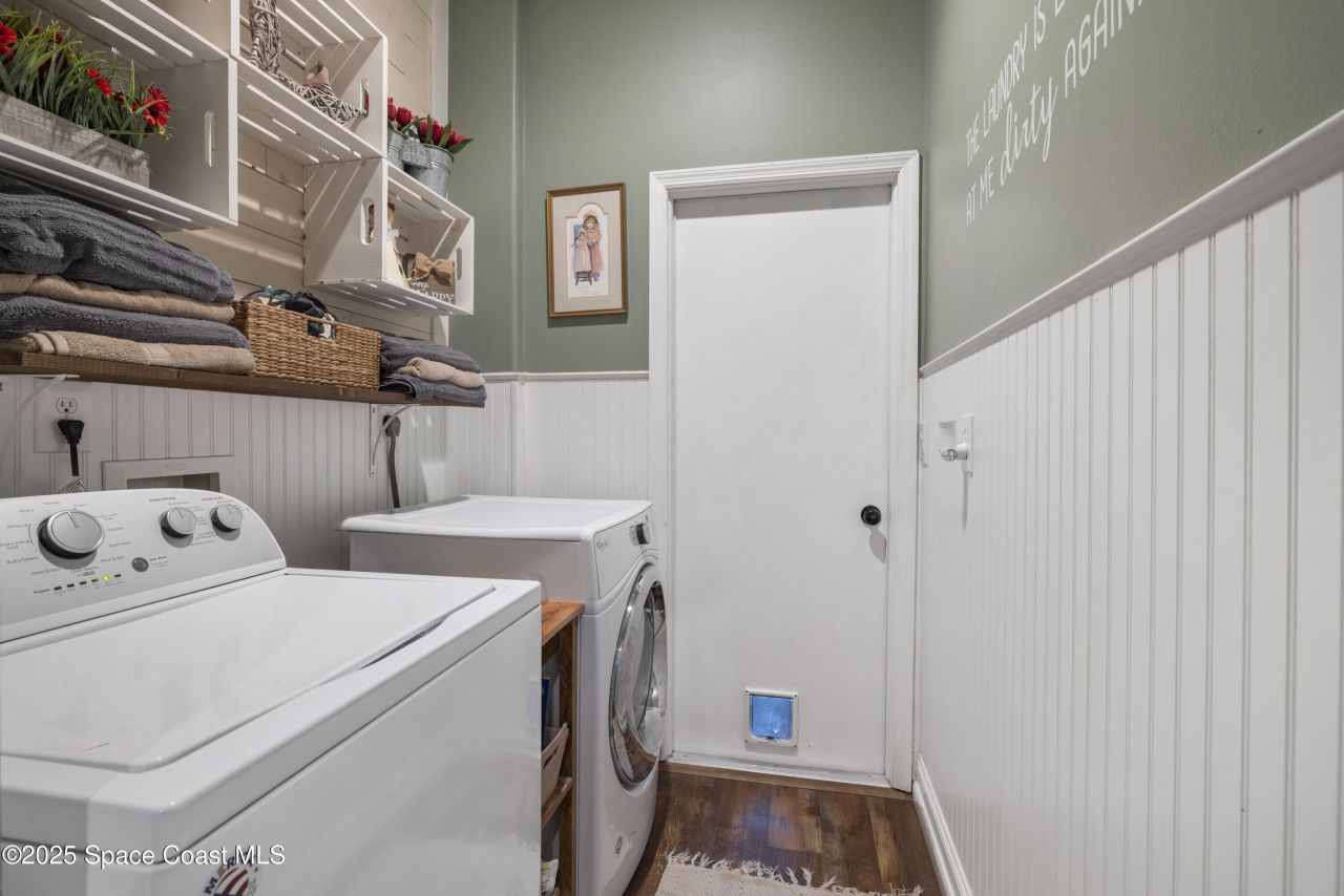 663 Sheridan Woods Drive , Melbourne, FL 32904 Photo