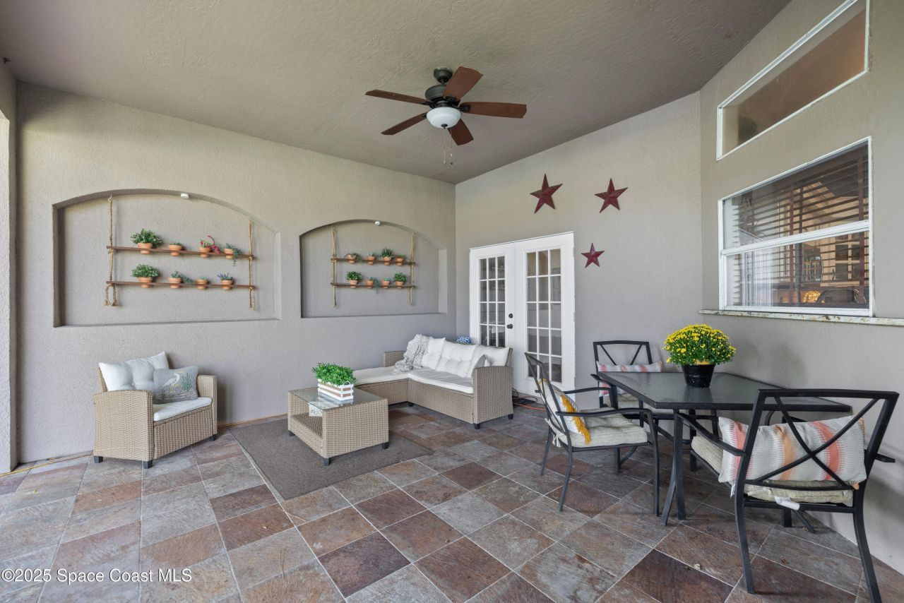 663 Sheridan Woods Drive , Melbourne, FL 32904 Photo