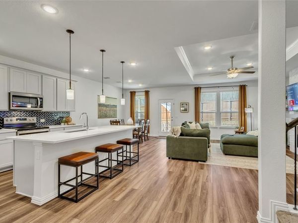 7061 Buffalo Cross Trail, Fort Worth, TX 76120