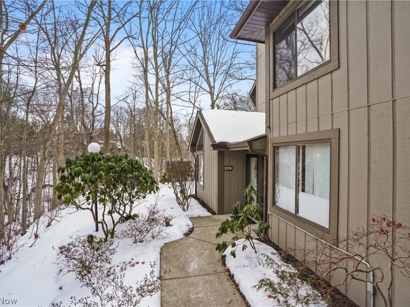 2178 Stone Creek Trail, Cuyahoga Falls, OH 44223 Photo 33