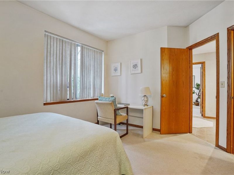 2178 Stone Creek Trail, Cuyahoga Falls, OH 44223 Photo 8