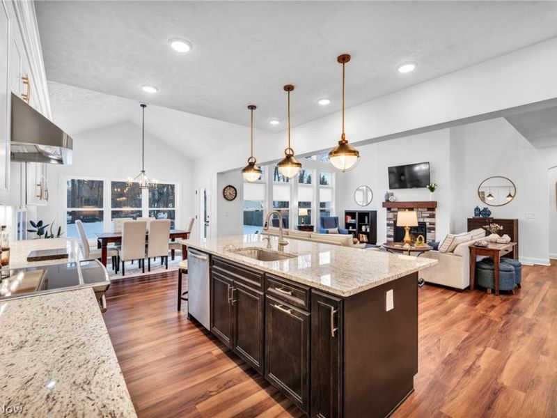 7598 Salida Road, Mentor on the Lake, OH 44060 Photo 18