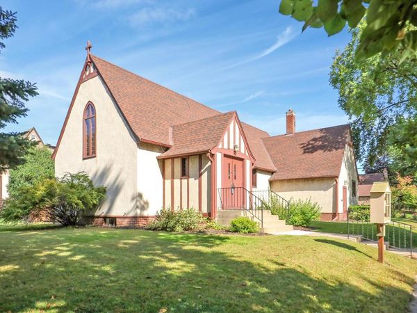 1010 E 58th Street, Minneapolis, MN 55417