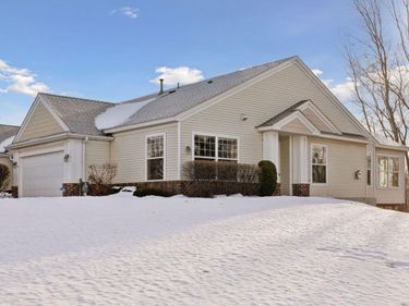 5780 Prairie Ridge Drive, Shoreview, MN 55126