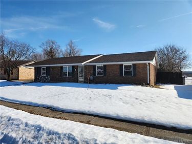 409 Chestnut Drive, Eaton, OH 45320
