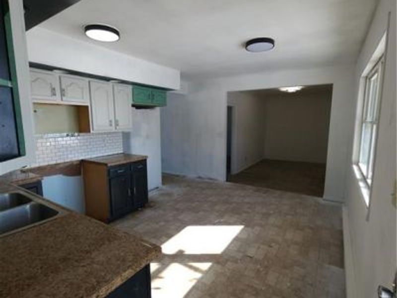 409 Chestnut Drive, Eaton, OH 45320 Photo 6