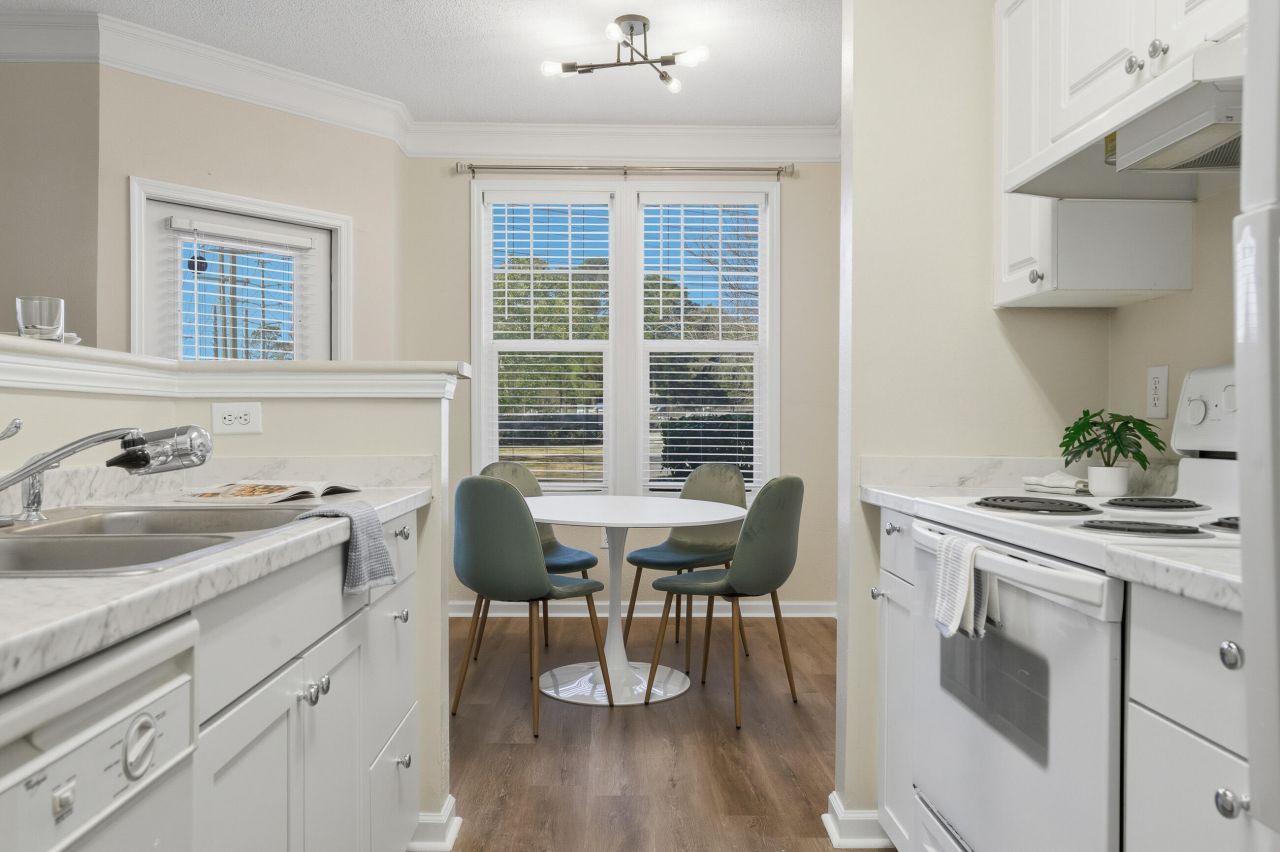 1514 Rosewood Lane Photo 10