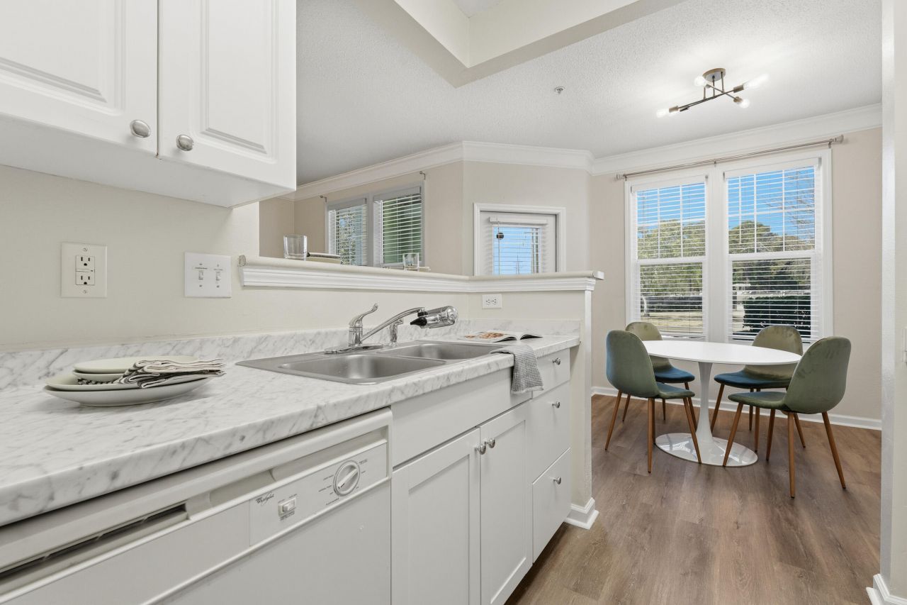 1514 Rosewood Lane Photo 12