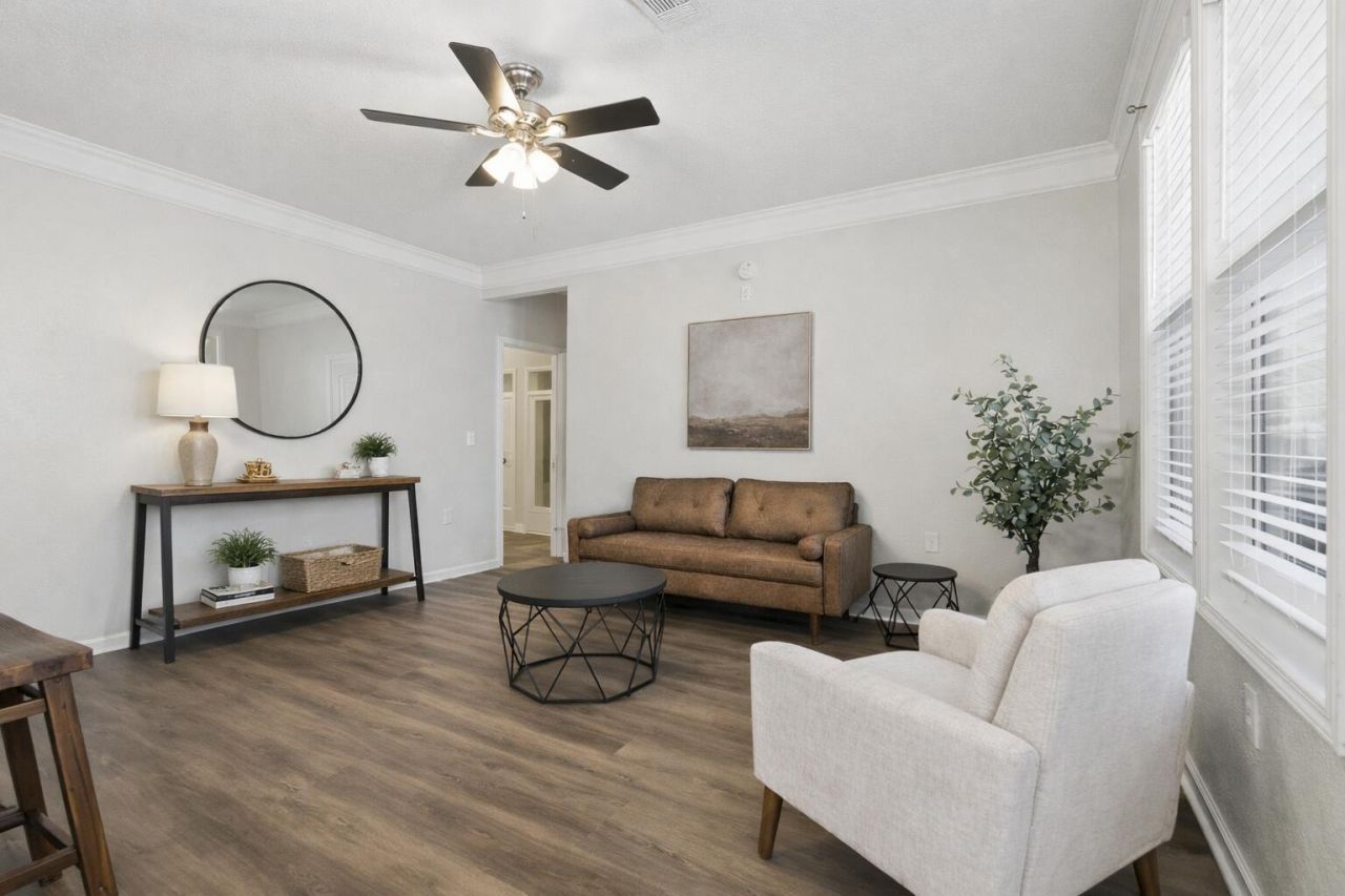 1514 Rosewood Lane Photo 17