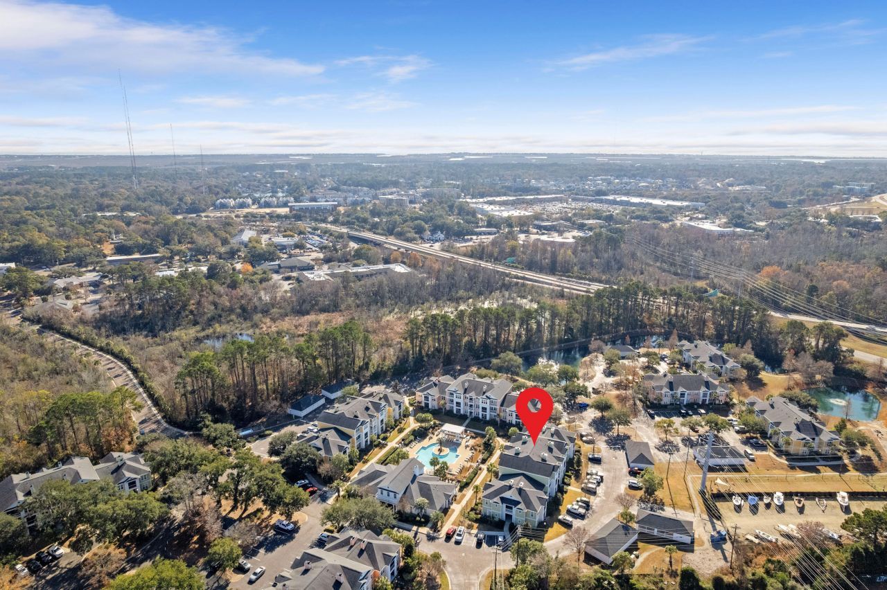 1514 Rosewood Lane Photo 4