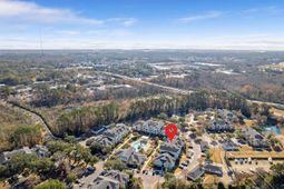 1514 Rosewood Lane photo 4