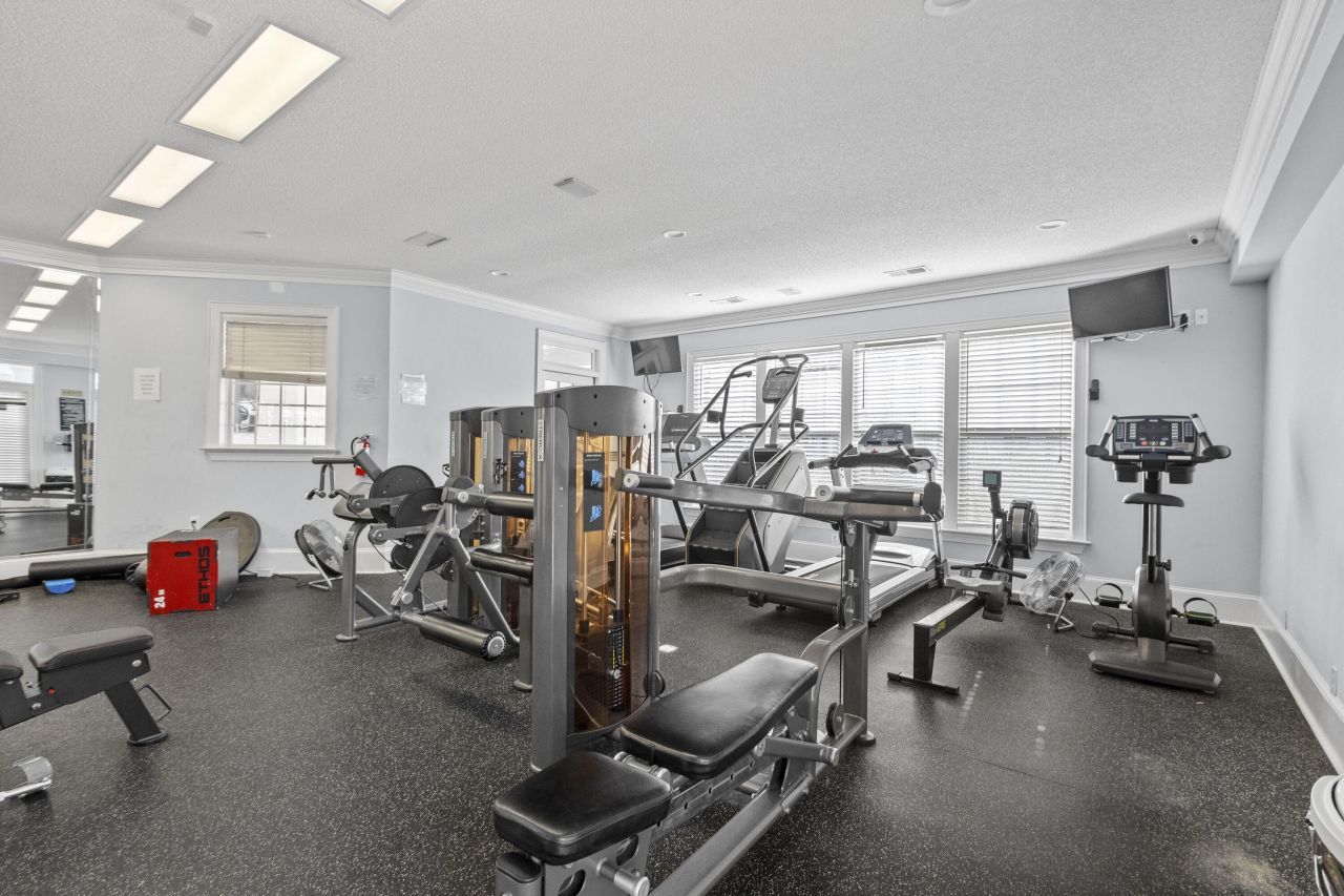 1514 Rosewood Lane Photo 40