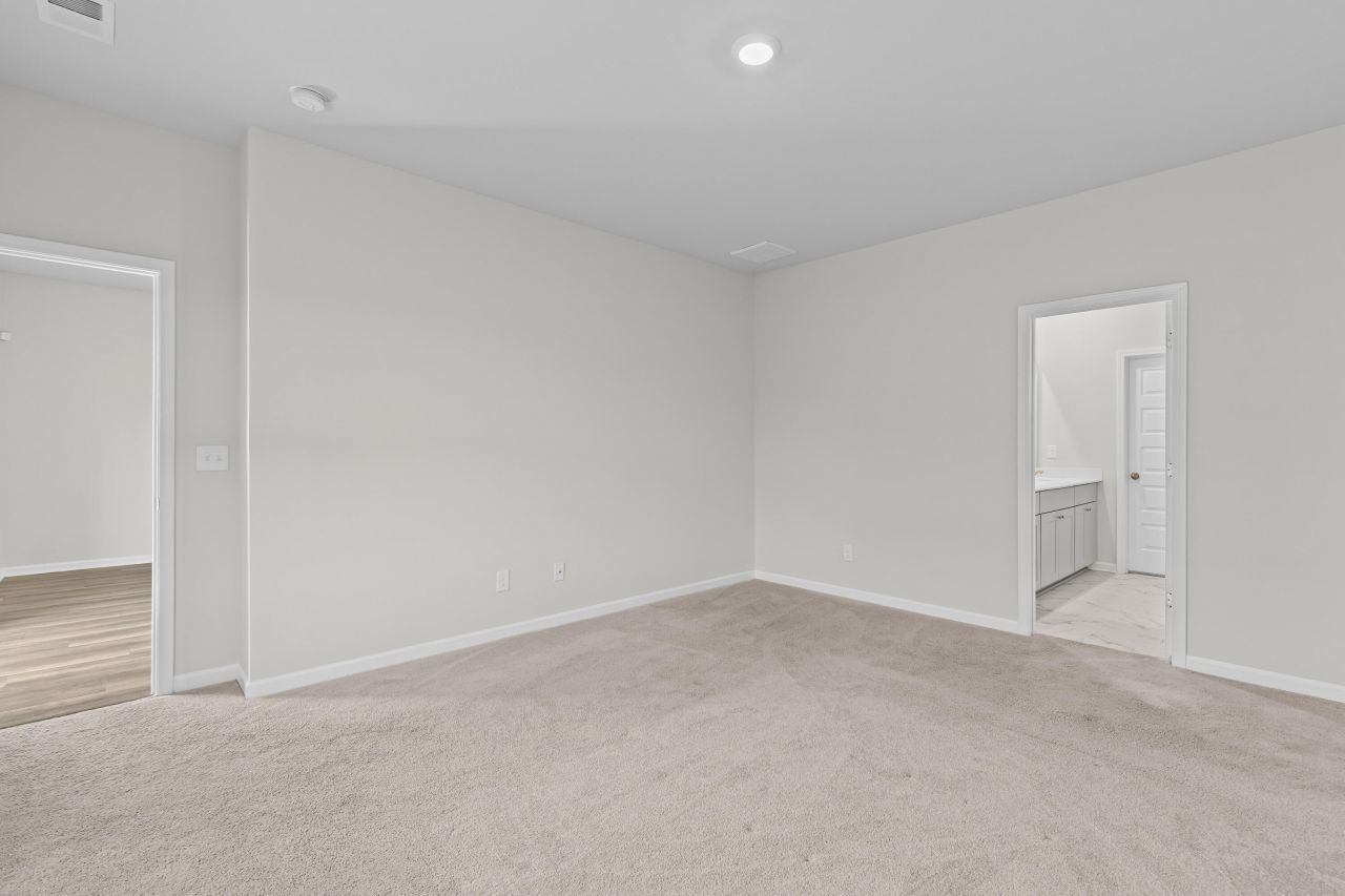 606 Spanish Wells Road Photo 10