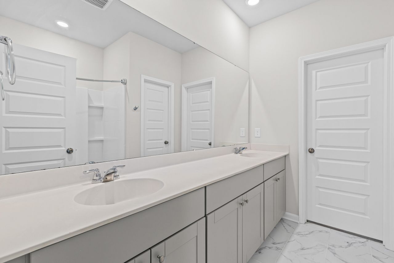 606 Spanish Wells Road Photo 11