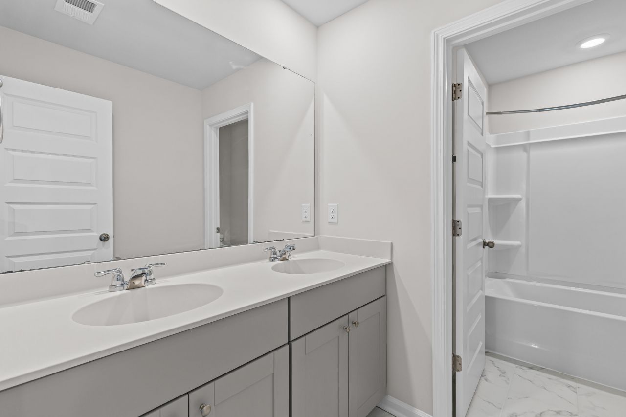 606 Spanish Wells Road Photo 17