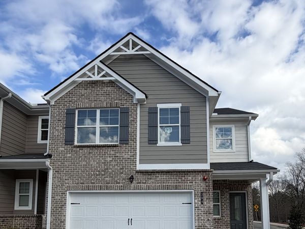 394 Lanier Circle, Woodstock, GA 30189