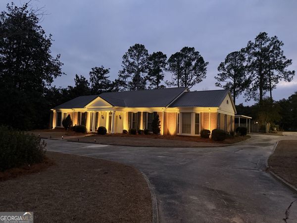 95 W Willow Creek Lane, Mcrae-Helena, GA 31055