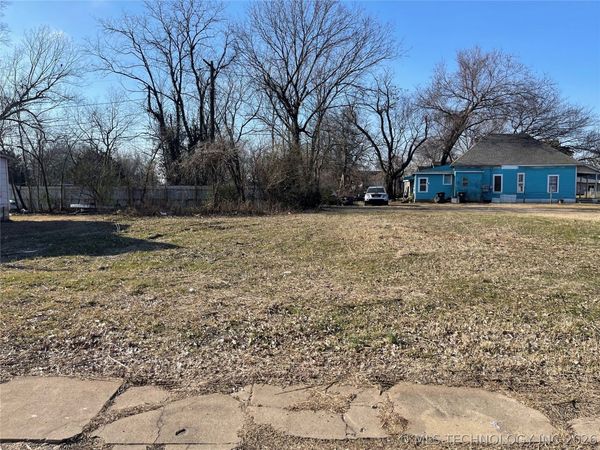 307 Felix Street , Muskogee, OK 74403