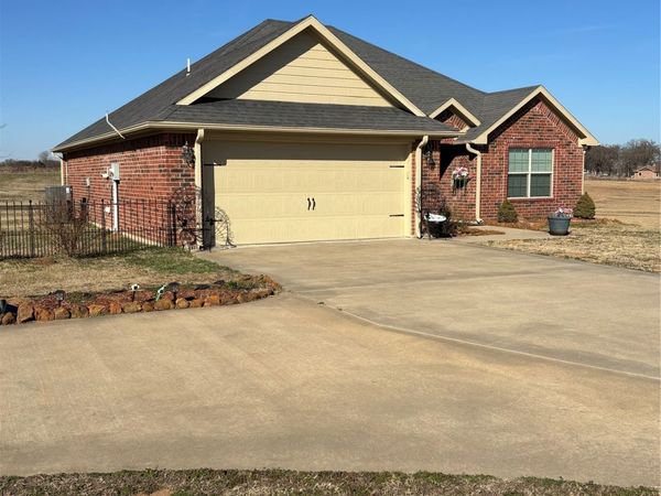 1895 Old Hwy 70, Durant, OK 74701