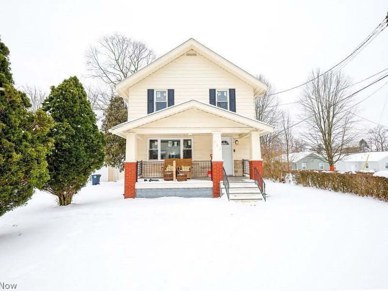 584 Evans Avenue, Akron, OH 44310 Photo 1