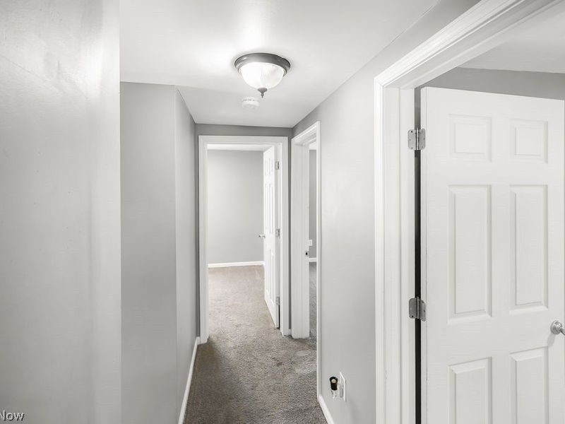 584 Evans Avenue, Akron, OH 44310 Photo 22