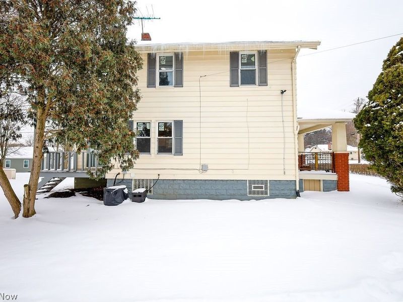 584 Evans Avenue, Akron, OH 44310 Photo 3