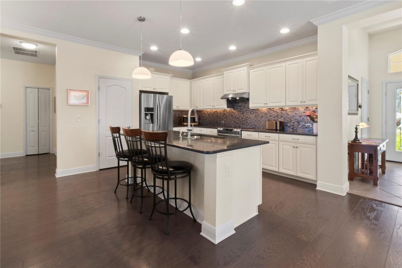 1205 Thornbury Drive, Parrish, FL 34219 Photo