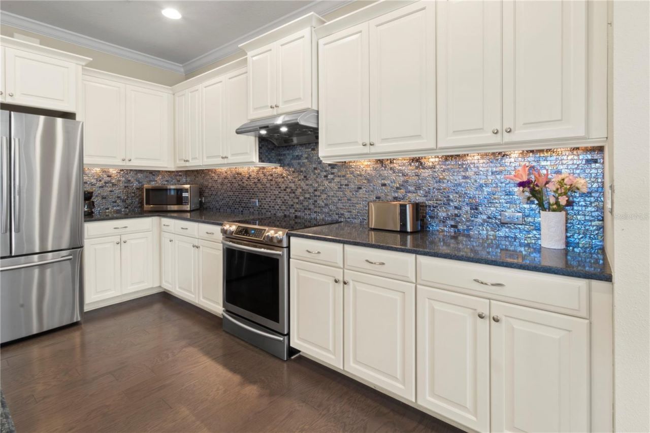 1205 Thornbury Drive, Parrish, FL 34219 Photo