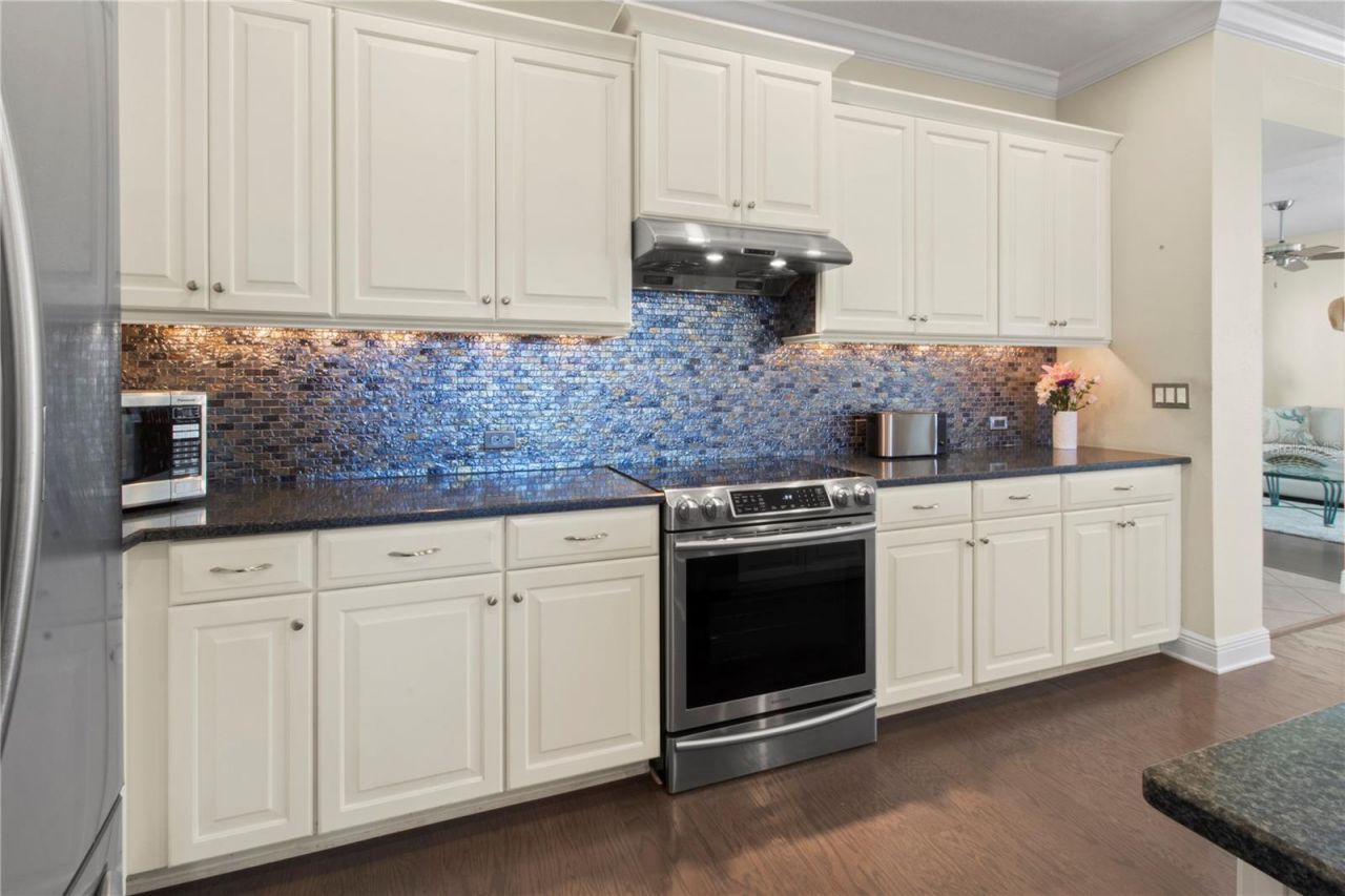 1205 Thornbury Drive, Parrish, FL 34219 Photo