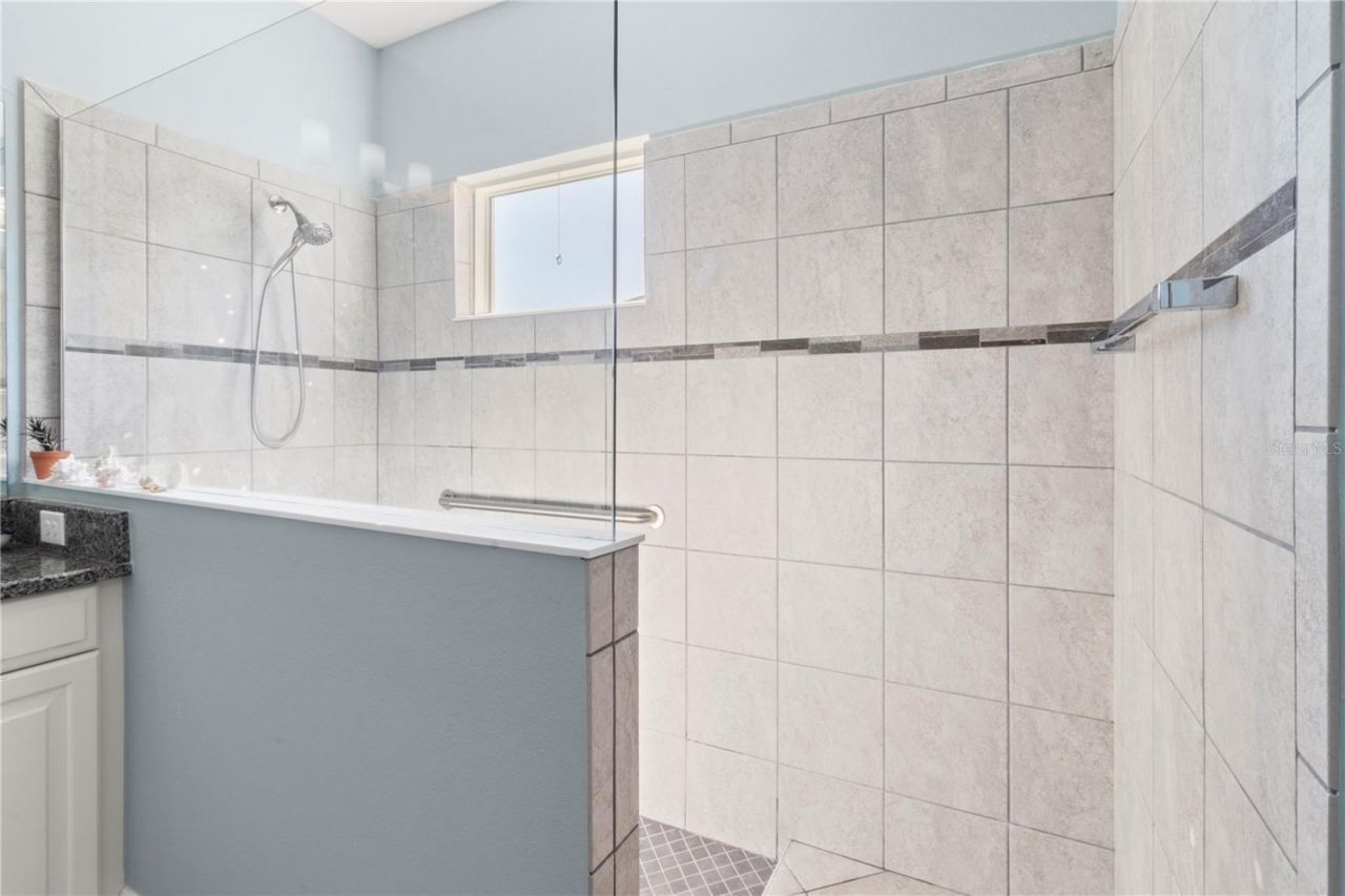 1205 Thornbury Drive, Parrish, FL 34219 Photo