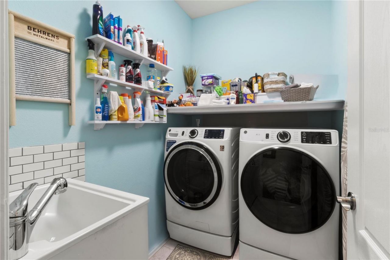 1205 Thornbury Drive, Parrish, FL 34219 Photo